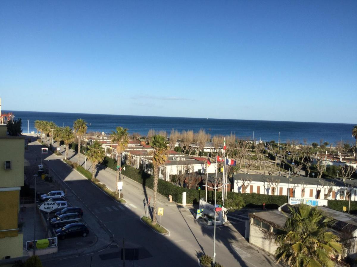 Casa Rosa Βίλα Porto SantʼElpidio Εξωτερικό φωτογραφία