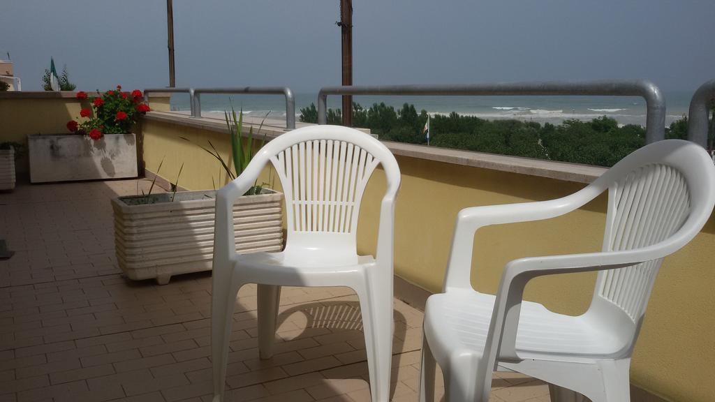 Casa Rosa Βίλα Porto SantʼElpidio Εξωτερικό φωτογραφία
